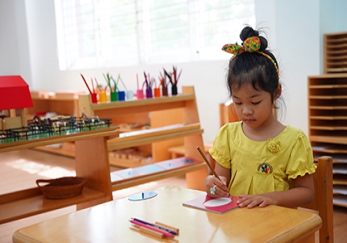 CHƯƠNG TRÌNH MONTESSORI